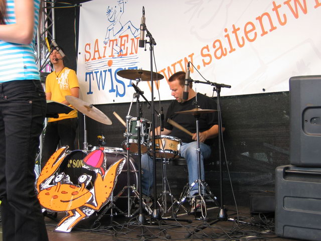 gal/2007/2007 Ruettenscheider Kinderfest/2007 Saitentwist Ruettenscheider Kinderfest 1.9. 099.jpg